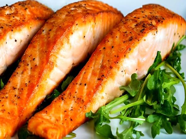 مشخصات خوراک ماهی سالمون